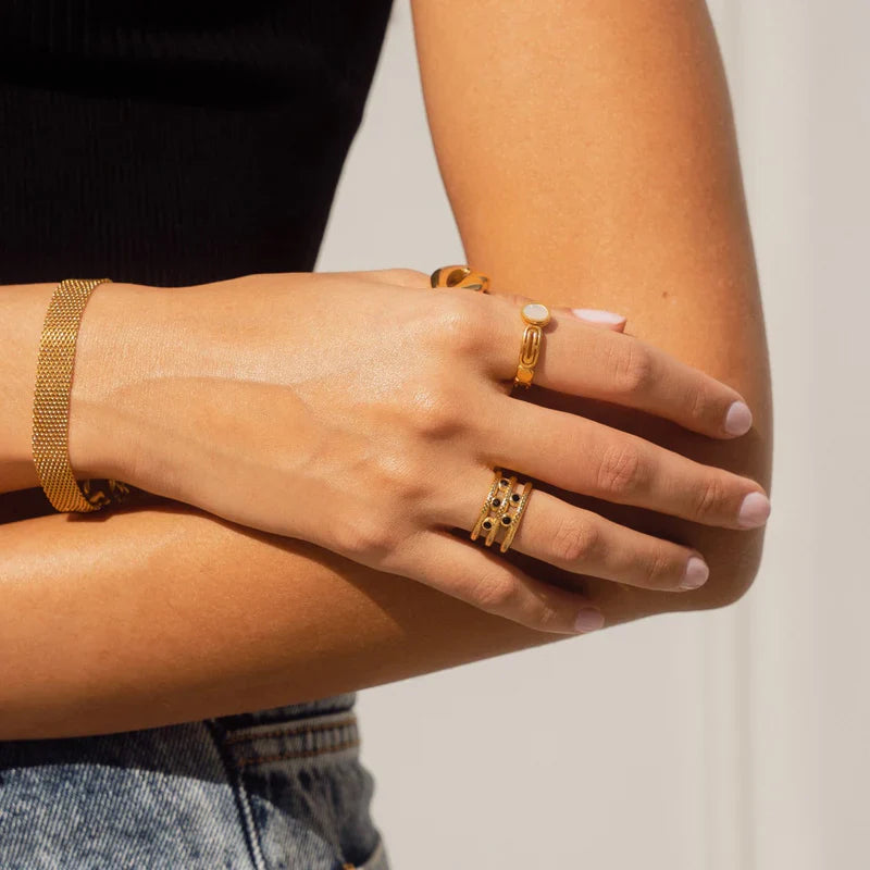 Anel 3 Camadas Ajustável com Zircônia Preta