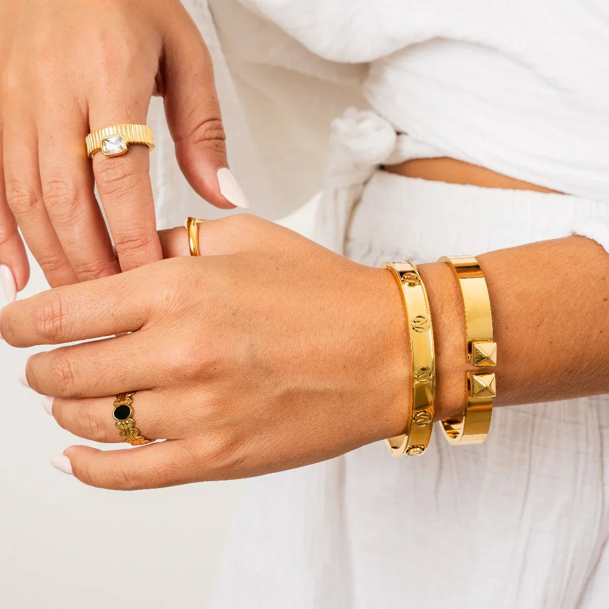 Anel Capri Banhado em Ouro 18k